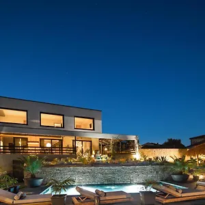 Merapi Villa